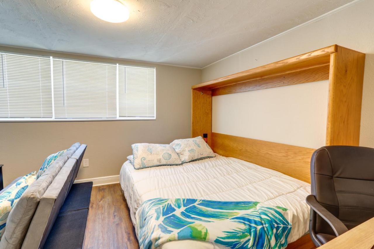 Pet-Friendly Gulfport Home Less Than 2 Mi To Beach 圣彼得堡 外观 照片